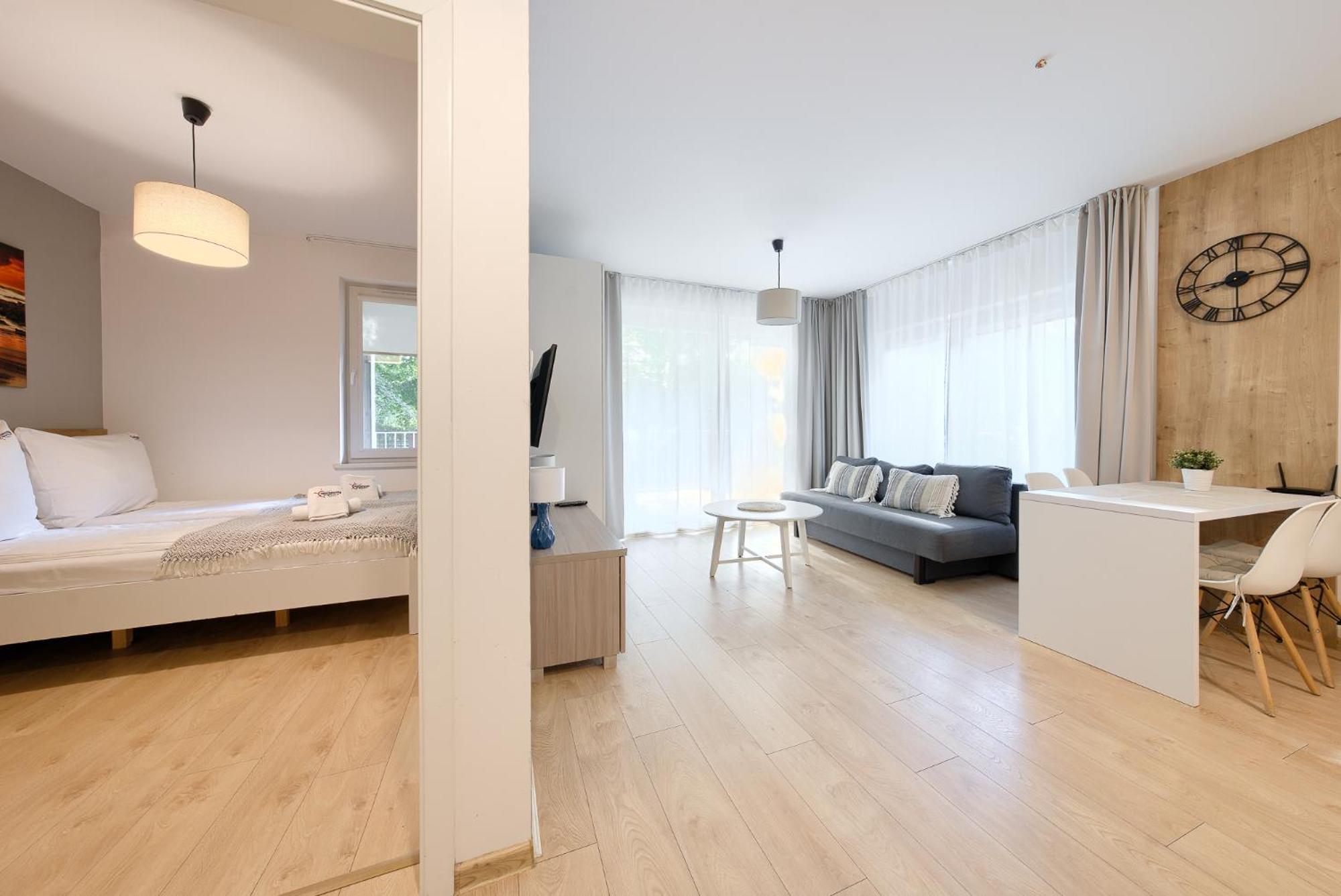 Apartamentyprzymorzu 010 Z Basenem Tarasem I Ogrodkiem Kolobrzeg Exterior photo